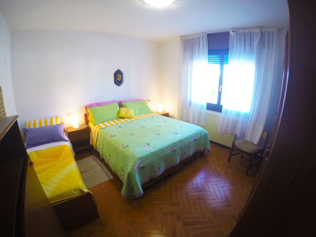 Caorle Economy Apartments Oda fotoğraf